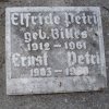 Petri Ernst 1903-1980 Billes Elfriede 1912-1961 Grabstein